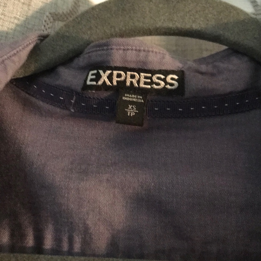 Express button down - Picture 2 of 2